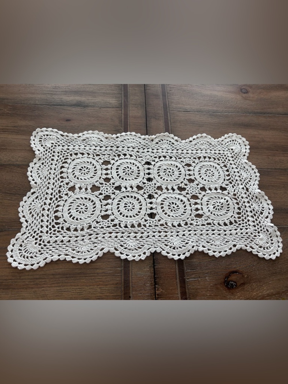 Vintage crocheted placemat 18” x 10.5”